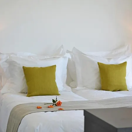 Gites & Tiny Houses Les Hauts De Toulvern Baden Room photo