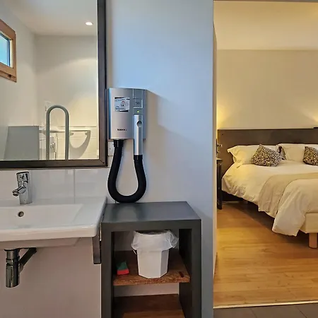Gites & Tiny Houses Les Hauts De Toulvern Baden Room photo